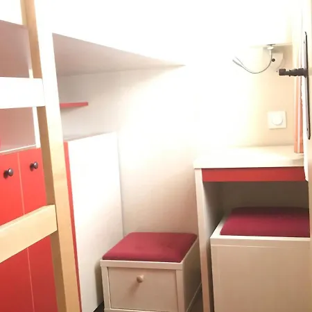 Appartement Duplex 3 Pièces 6 Pers Avec Terrasse, Piscine, Et Parking - Fr-1-504-658 Saint-Raphaël